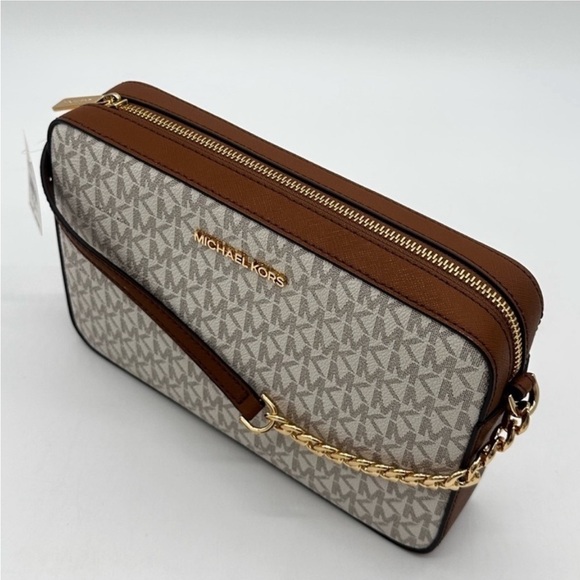 Michael Kors Large EW Crossbody Bag & Jet Set Travel MD ZA Card Case Wallet - Picture 5 of 10